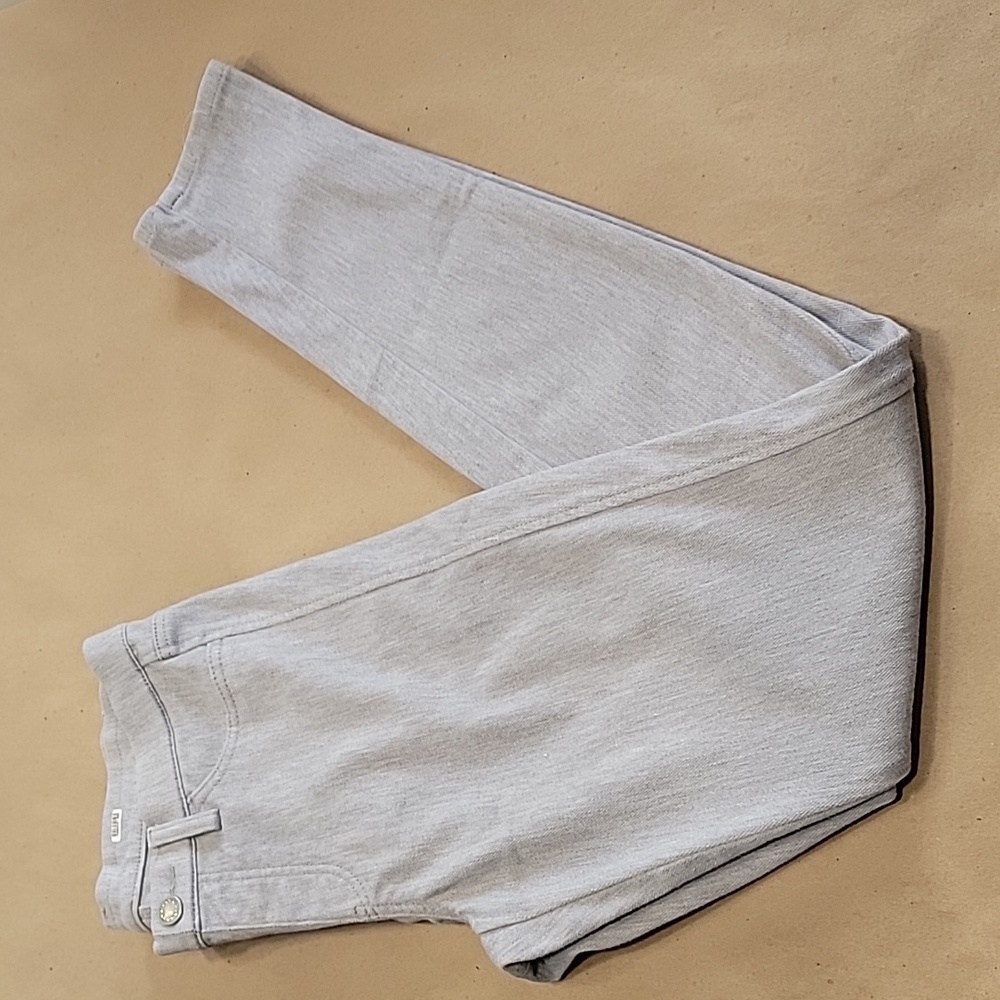 Uniqlo, Size S, Light Gray Skinny Jeans / Jeggings.  Rrom Rent the Runway., GUC